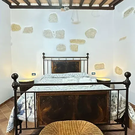 בית חווה Il Borgo Del Lupo Relax Family In Tuscany With Restaurant & Swimming Pool *