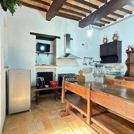 בית חווה Il Borgo Del Lupo Relax Family In Tuscany With Restaurant & Swimming Pool *