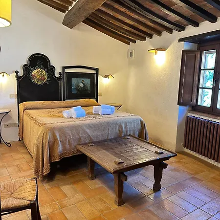 Il Borgo Del Lupo Relax Family In Tuscany With Restaurant & Swimming Pool בית חווה *