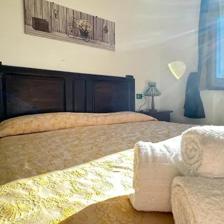 Il Borgo Del Lupo Relax Family In Tuscany With Restaurant & Swimming Pool סרטאנו