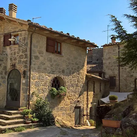 Il Borgo Del Lupo Relax Family In Tuscany With Restaurant & Swimming Pool בית חווה